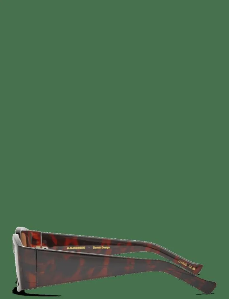 A.Kjærbede Alex - Fyrkantiga Hot