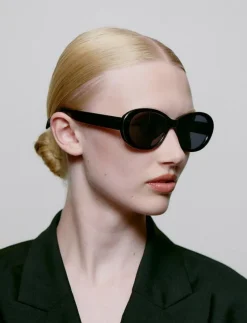 A.Kjærbede Anma - Round Frame Outlet