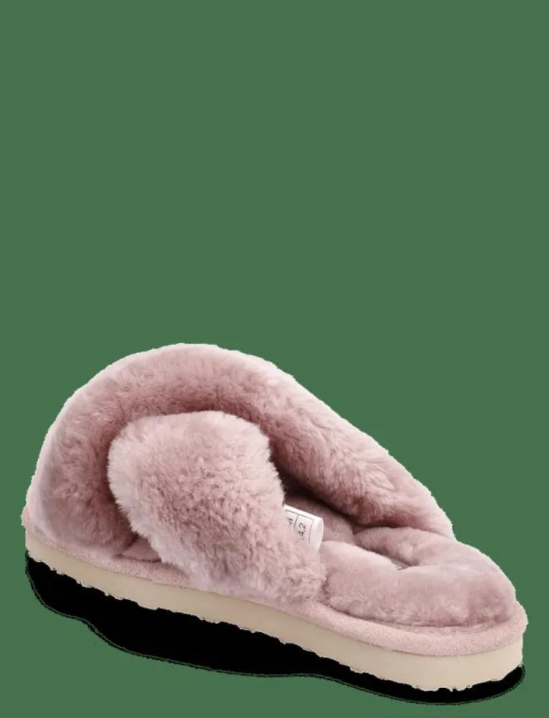 Antwerpen - Inneskor|Axelda Hot