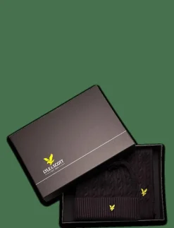 Cable Beanie and Scarf Set - Halsdukar|Lyle & Scott Online