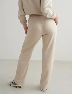 aim´n Comfy Modal Wide Pants - Casual byxor CAFÉ AU LAIT New