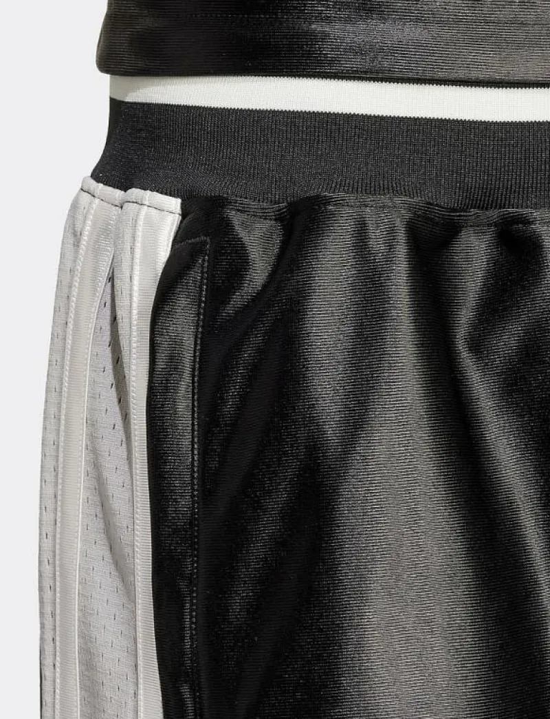 adidas Originals CUTLINE SHORT - Casual shorts BLACK Sale