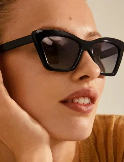 Pilgrim DAKOTA angular cat-eye shaped sunglasses - Cat-Eye BLACK Outlet