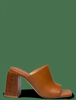 DEAR FRANCES DERI MULE - Mules med klack SADDLE Best