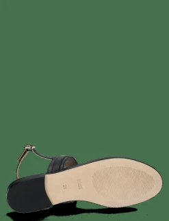 Emberlyn_Thng10_VCHB - Sandaler|BOSS Online