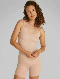 EXTRA FIRM SEAMLESS BODY BRIEFER - Bodies & slips|Calvin Klein Discount