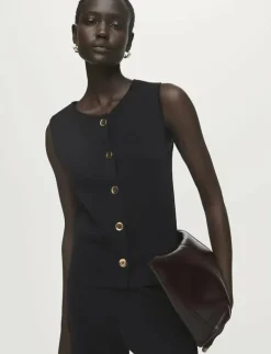 Fine-knit gilet - Stickade västar|Mango Best