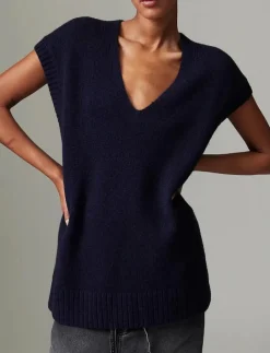 Day Birger et Mikkelsen Flynn - Soft lamb - Stickade västar DARK SAPPHIRE. Discount