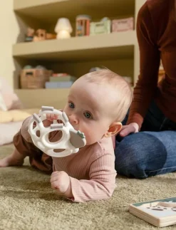 Done by Deer Grip & teether toy Sheepy - Bitleksaker SAND Best