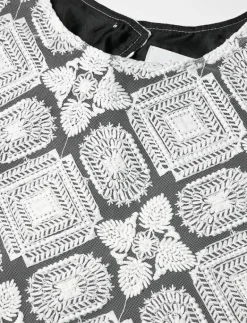 LEJSE BLOUSE EMBROIDERY - Kortärmade blusar|Naja Lauf Best