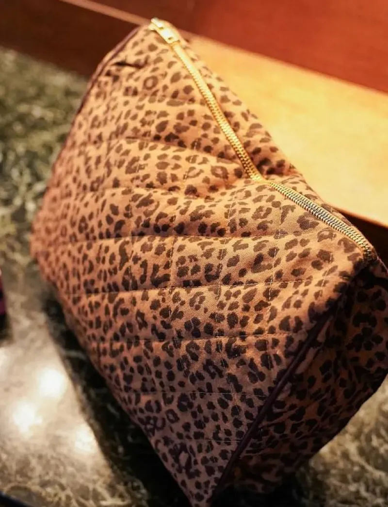 Leopard Quilted Wash Bag - Necessärer|Anna + Nina Clearance