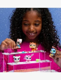 WINTER BESTIES COLLECTORS 5 PK - Lekset|Littlest Pet Shop Clearance