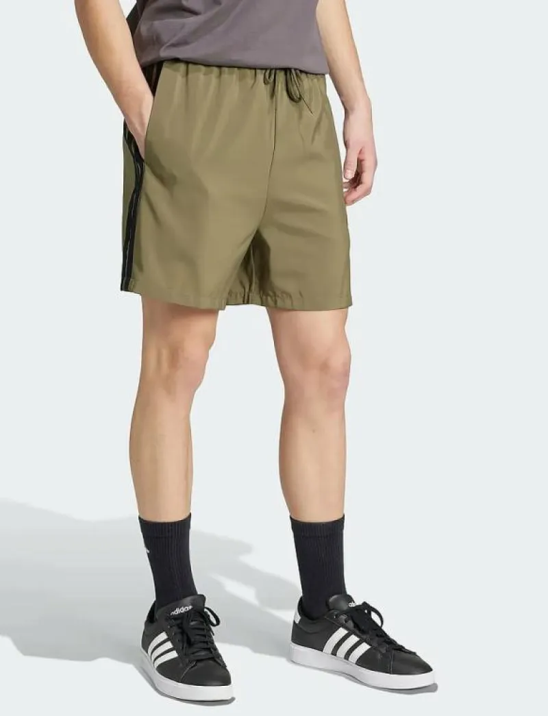 adidas Sportswear M 3S CHELSEA B - Sweatshorts OLISTR/BLACK Best