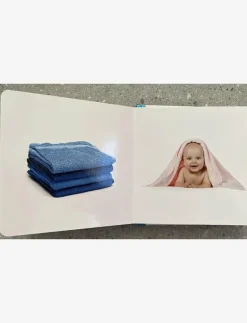 GLOBE Min lille bog om Bad - Babybok BOARDBOOK New