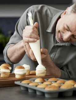 Tareq Taylor Muffinsform till 12 st Pecan - Ugnsformar FOREST GREEN Best