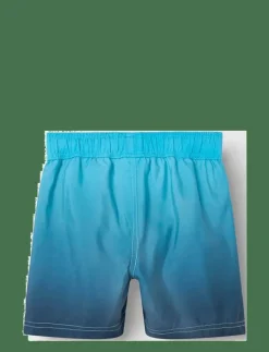 NMMMCCOY POKEMON LONG SWIMSHORTS SKY - Badbyxa|name it Online