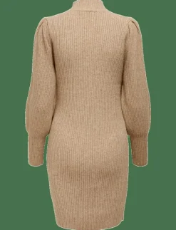 Only Maternity OLMKATIA L/S DRESS KNT NOOS - Stickade klänningar TOASTED COCONUT Discount