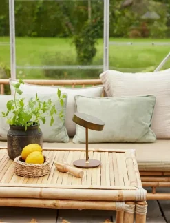 On the Move - Bordslampor|Halo Design Clearance