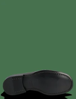 OPUSON - Derbyskor|Tiger of Sweden Clearance