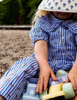 Dantoy PASTEL RECYCLED DUMP TRUCK+2 CARS PLASTIC WHEELS - Sandleksak