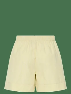 Pieces PCFEMME HW SHORTS WVN D2D - Casual shorts PALE BANANA New