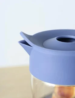 RIG-TIG PIP serveringskanna 1.4 l. - Vattenkaraffer & Vattenkannor DARK BLUE New