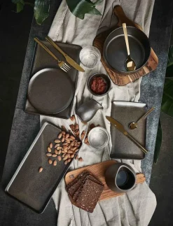 Aida RAW Titanium - rektangulær fad 2 stk 34 x 18 x 2,5 cm gaveæske - Serveringsfat & Uppläggningsfat BLACK Best