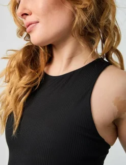 Rib Dylan Bra - Sport BH:ar|Girlfriend Collective Sale