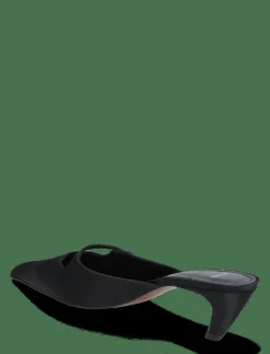 Satin kitten-heel shoes - Mules med klack|Mango Hot