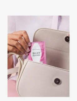 Silky Swipes - Beauty|Smile Makers New