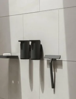 Skrapa m hållare - Badrumsinredning|Zone Denmark Outlet