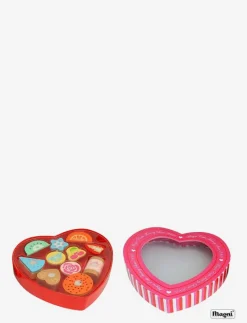 Small cakes in the heart box - Leksaksmat & Leksakstårtor|Magni Toys Sale
