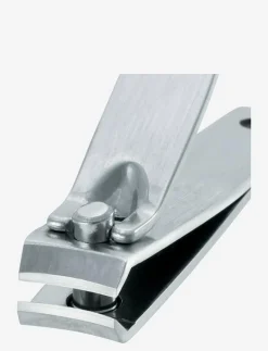Stainless Steel Fingernail Clipper - Naglar|Tweezerman Outlet