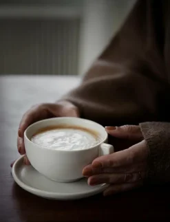 Tekopp med fat - Tekoppar|ERNST Hot