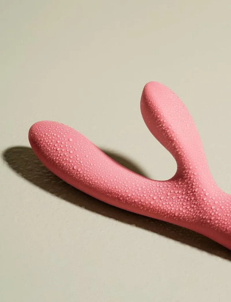 The Artist - Beauty|Smile Makers Outlet