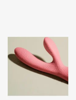 The Artist - Beauty|Smile Makers Outlet