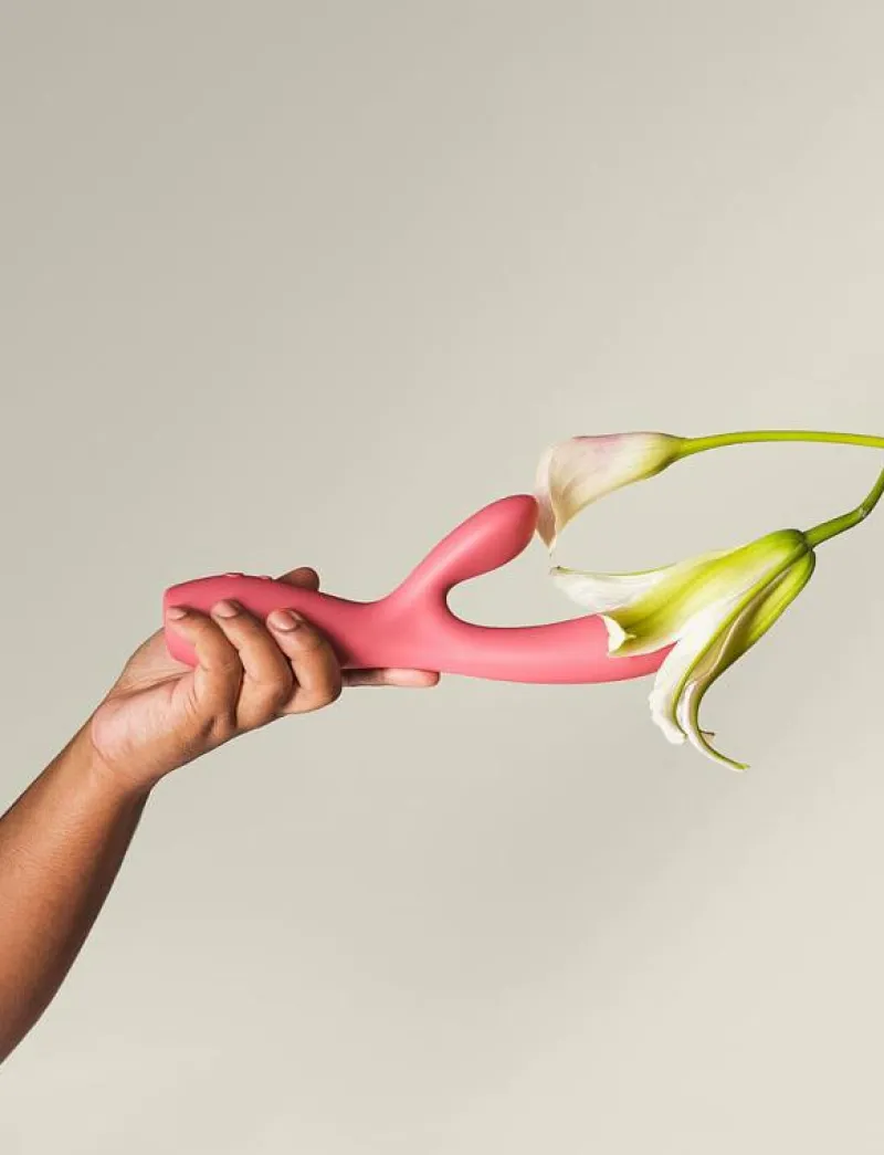 The Artist - Beauty|Smile Makers Outlet