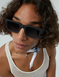 Victor Carbon - D-form|Komono Discount